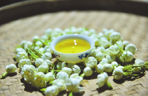 这十年 一花一茶越古今！寰宇的采用ob体育都会的守望(图7)