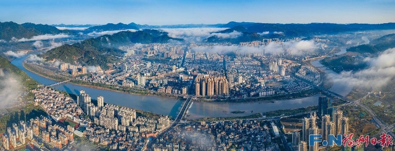 杨柳州 摄.jpg