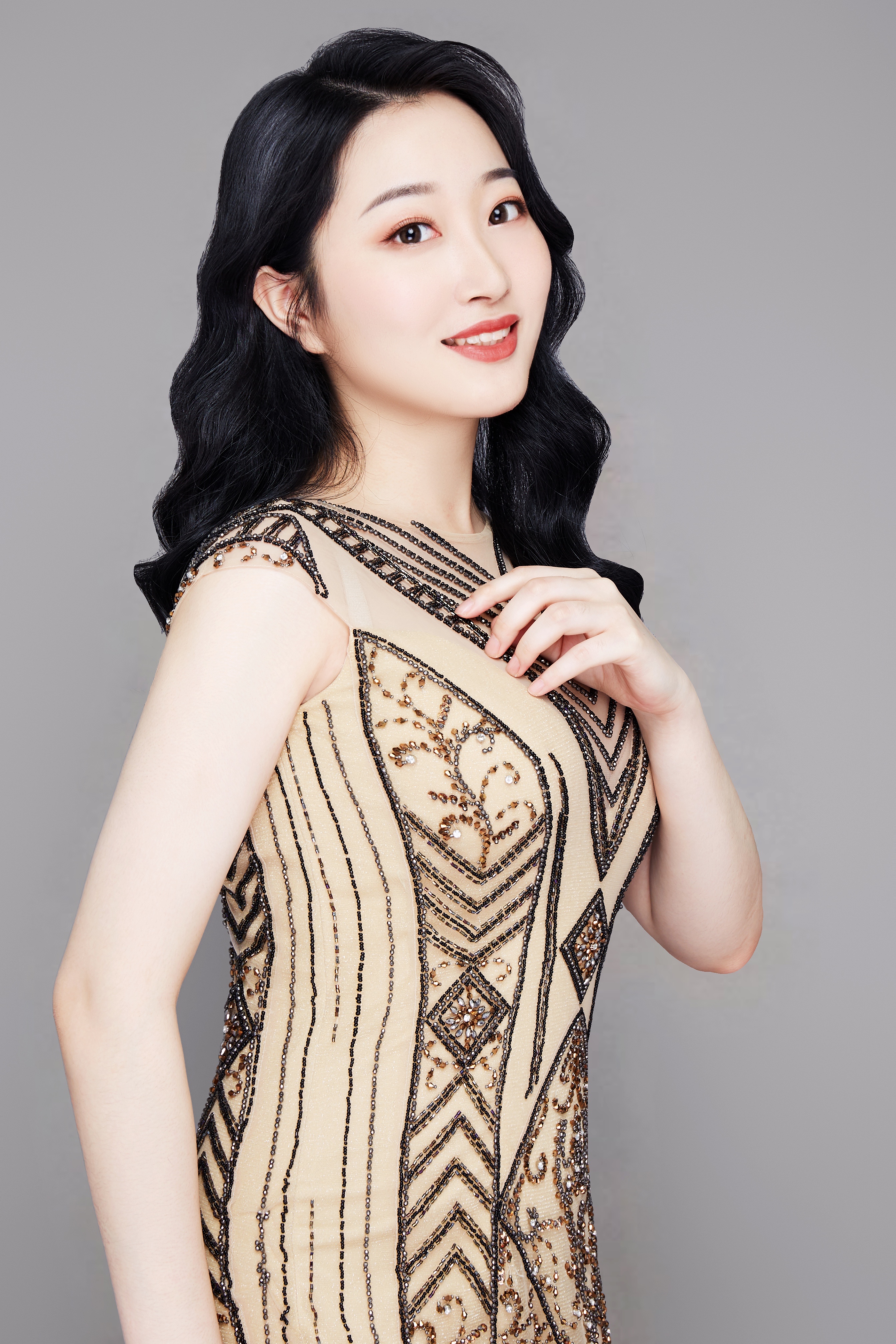 声乐老师卢舒蓉