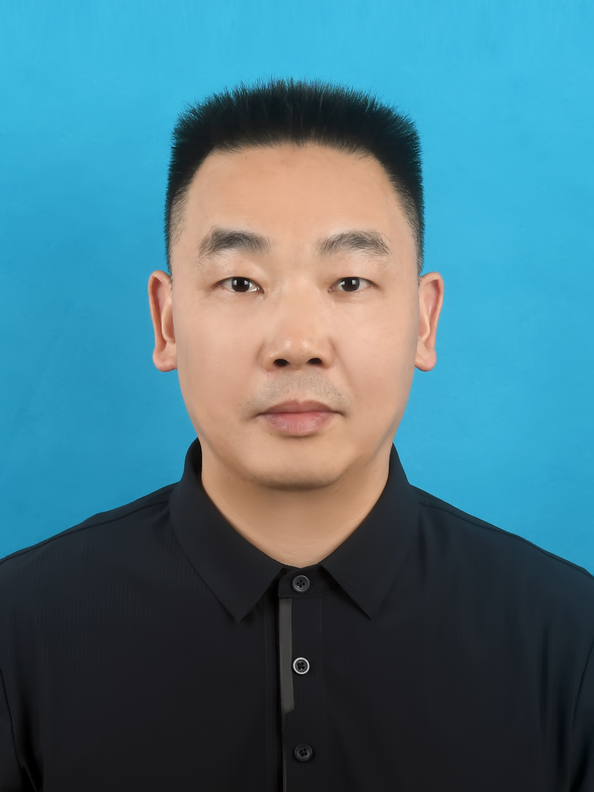 王正雄&emsp;三级调研员