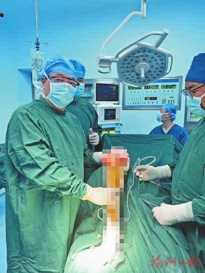 仁心仁术敬佑生命 用心用情守护健康 仁心仁术敬佑生命 用心用情守护健康