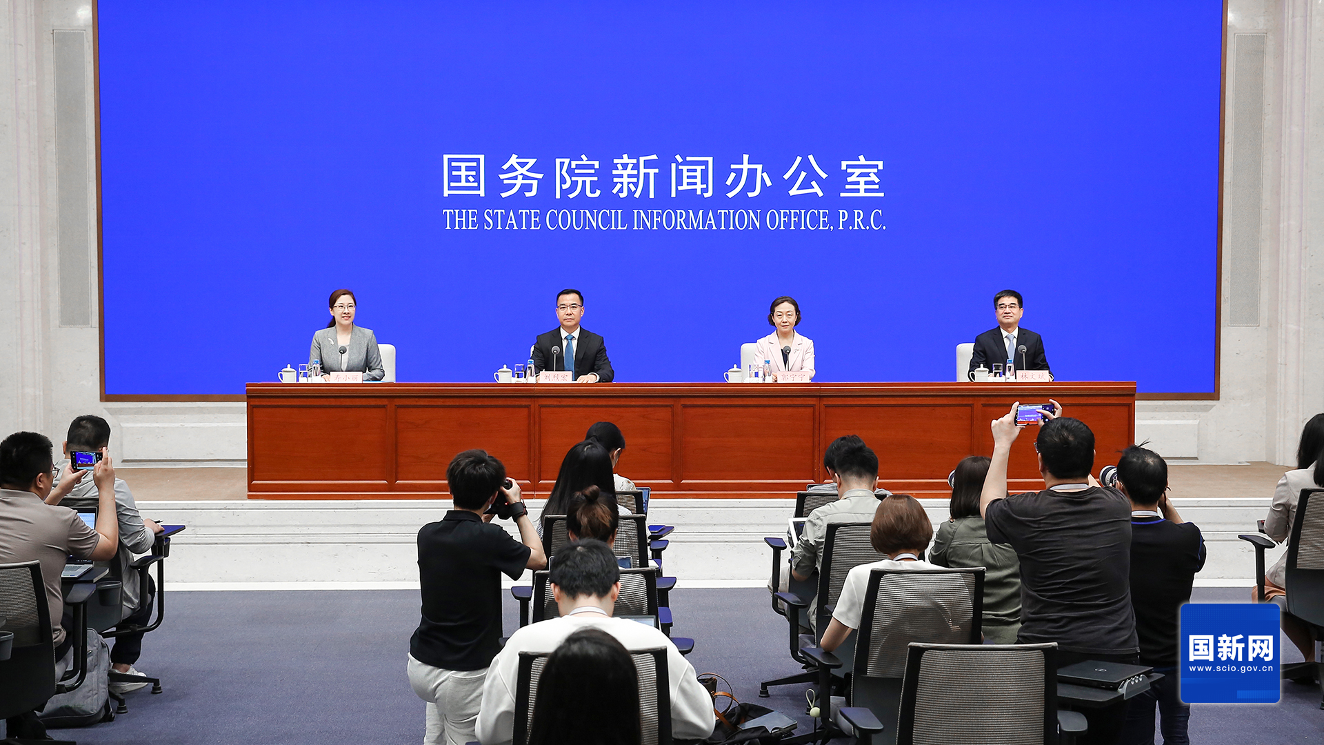 国新办举行新闻发布会 介绍第七届数字中国建设峰会有关情况