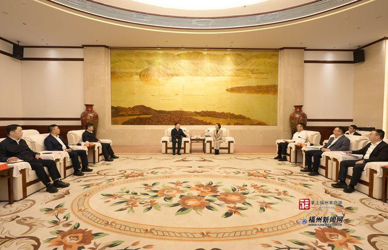 郭宁宁与长春市党政代表团座谈交流