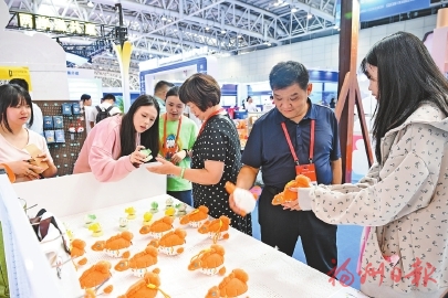 福州金鱼文创“游”进城市更多角落